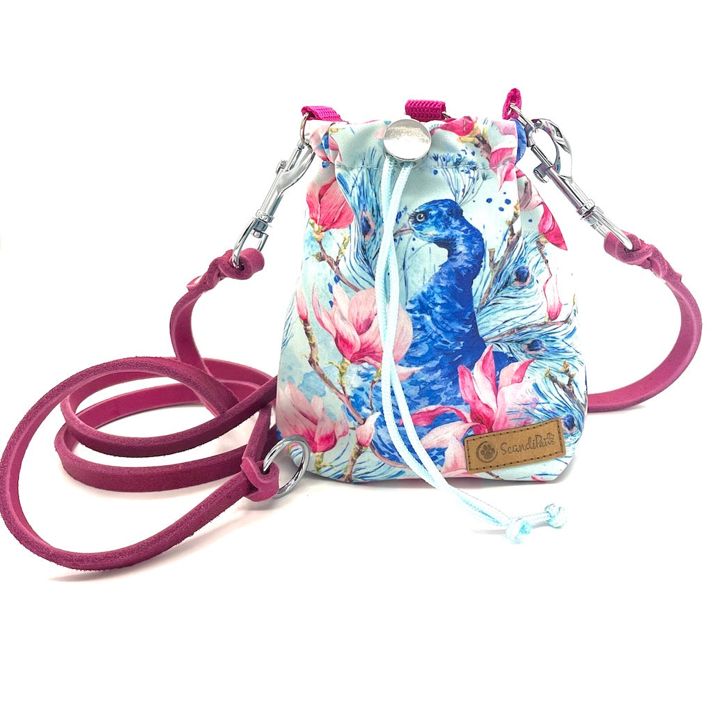 Leckerlibeutel Pink Peacock Goodiebag mit Hundeleine von ScandiPaws